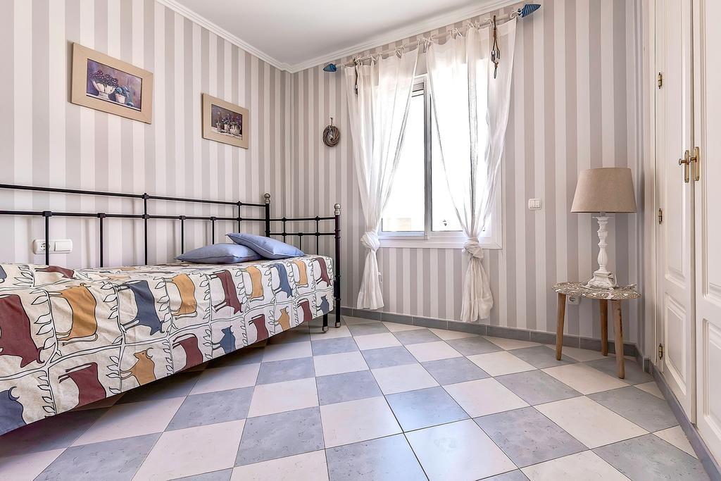 Villa In Los Cristianos Los Cristianos  Ngoại thất bức ảnh