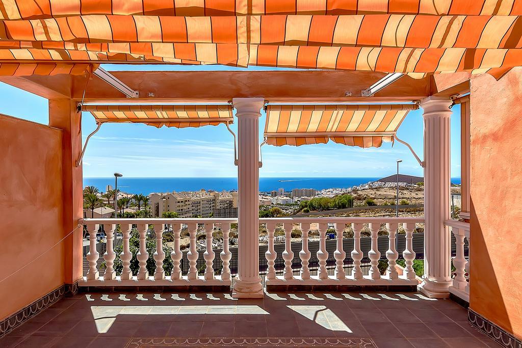 Villa In Los Cristianos Los Cristianos  Ngoại thất bức ảnh