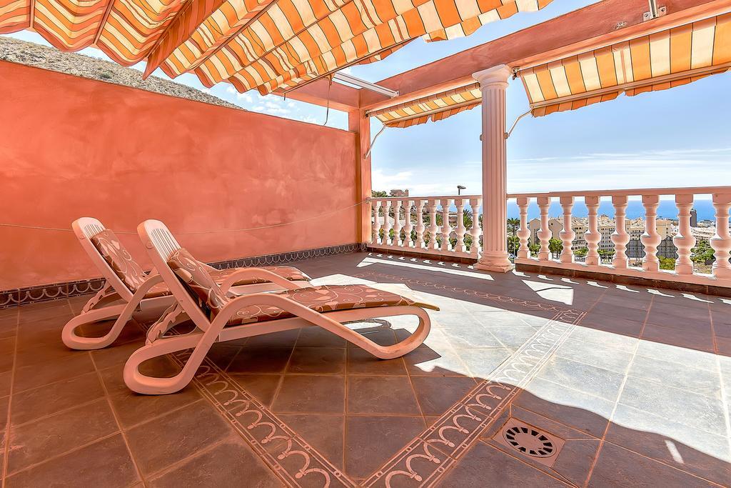 Villa In Los Cristianos Los Cristianos  Ngoại thất bức ảnh