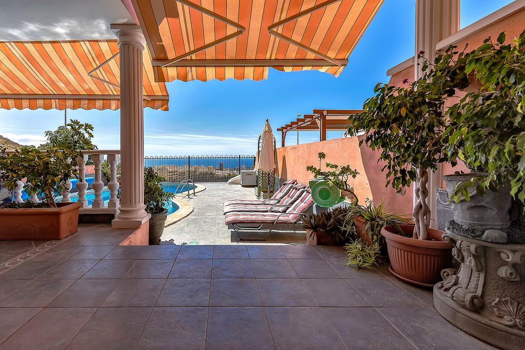 Villa In Los Cristianos Los Cristianos  Ngoại thất bức ảnh